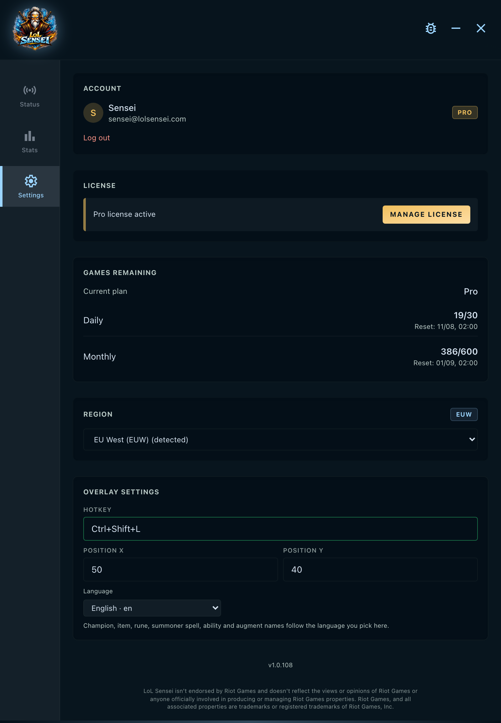 Capture of the settings tab: the account with its address and the Pro mark, the active licence, the games left on the daily and on the monthly allowance, the Riot region, the overlay options with the keyboard shortcut, the position on screen and the language, and at the bottom the installed version with the Riot notice.